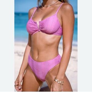 NWT Cupshe Women’s Pink Underwire 2 Piece Bikini Swimsuit /  Large
